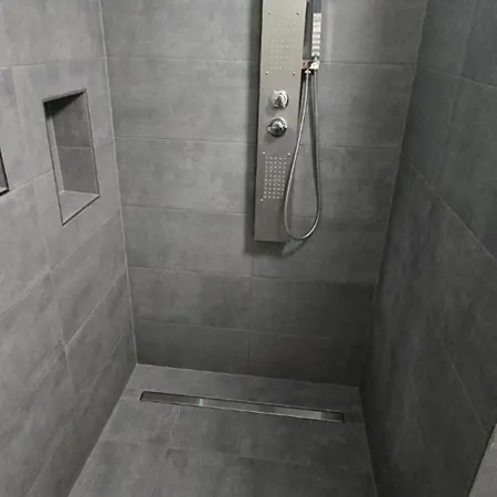 Ana Apartment *
